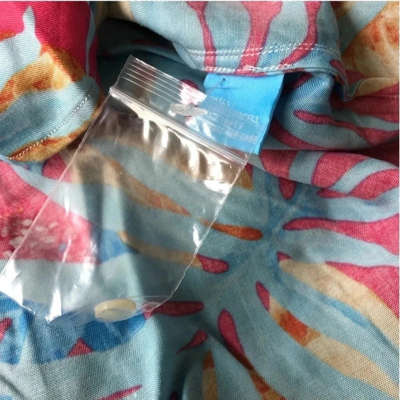 New J Mclaughlin Alondra Blouse Mini Norwich Leaves button
down collared top - Picture 9 of 10